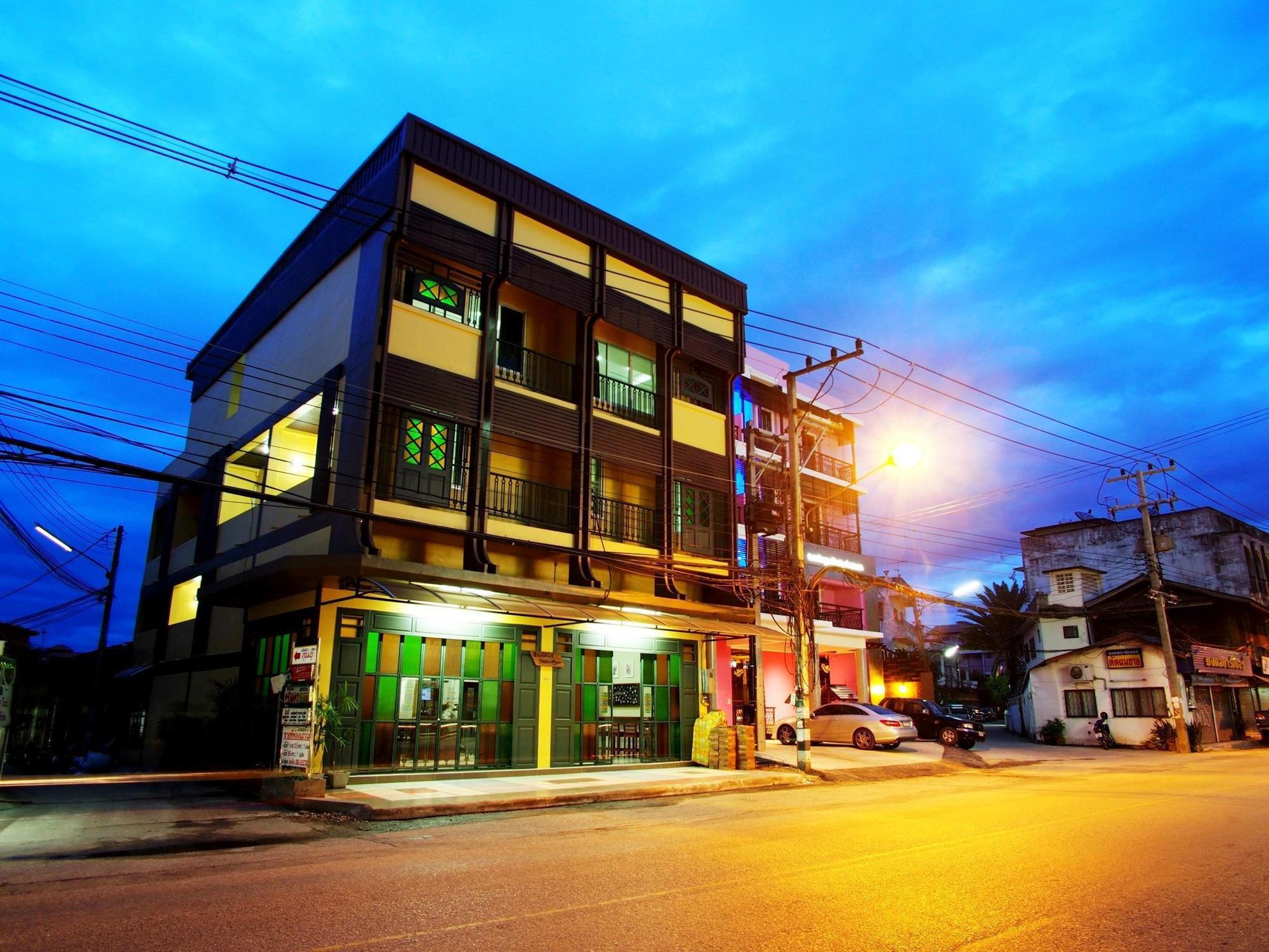Inndigo Chiangmai Чиангмай Екстериор снимка
