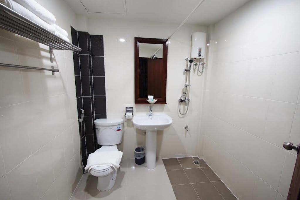 Inndigo Chiangmai Чиангмай Екстериор снимка