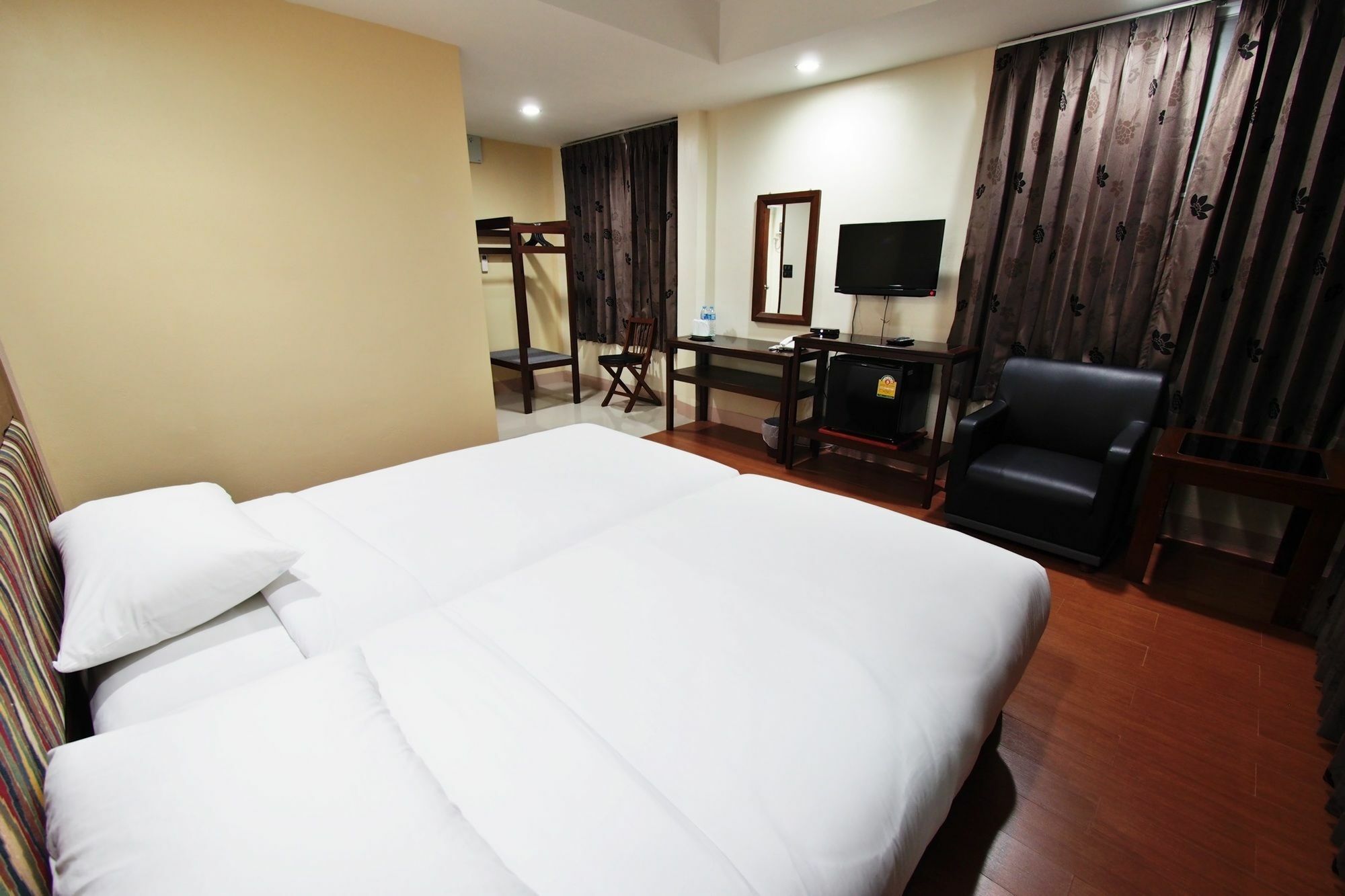 Inndigo Chiangmai Чиангмай Екстериор снимка